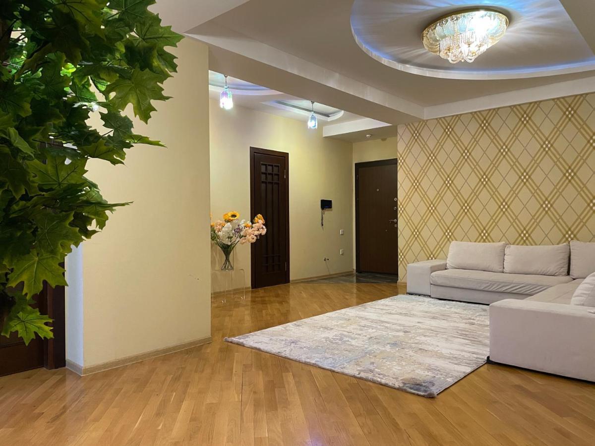 Park Azure Residence Baku Bagian luar foto