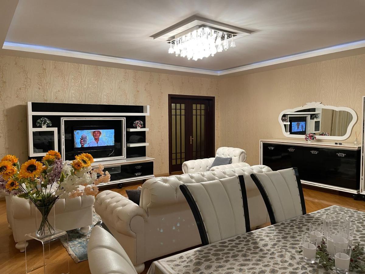 Park Azure Residence Baku Bagian luar foto
