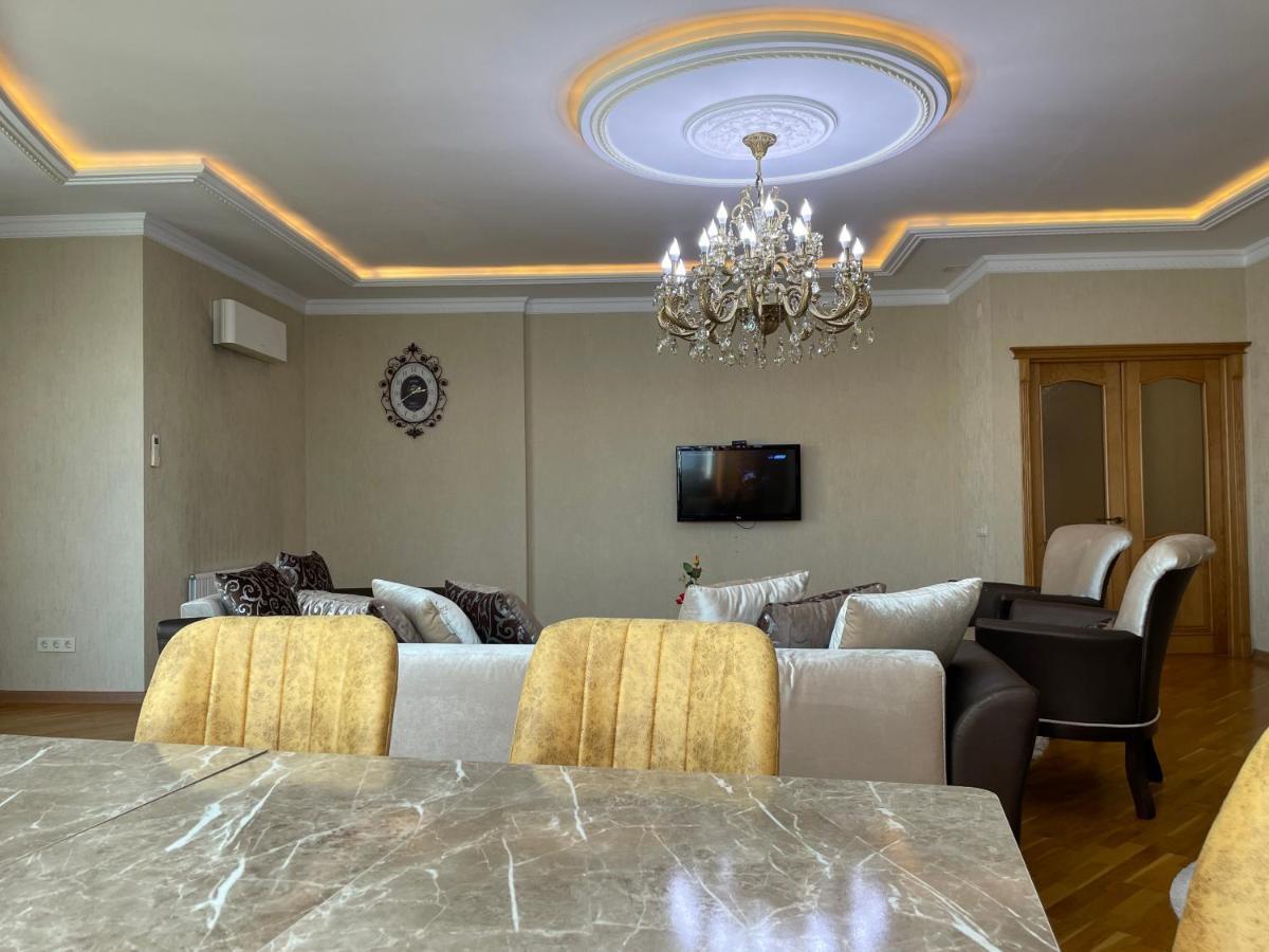 Park Azure Residence Baku Bagian luar foto
