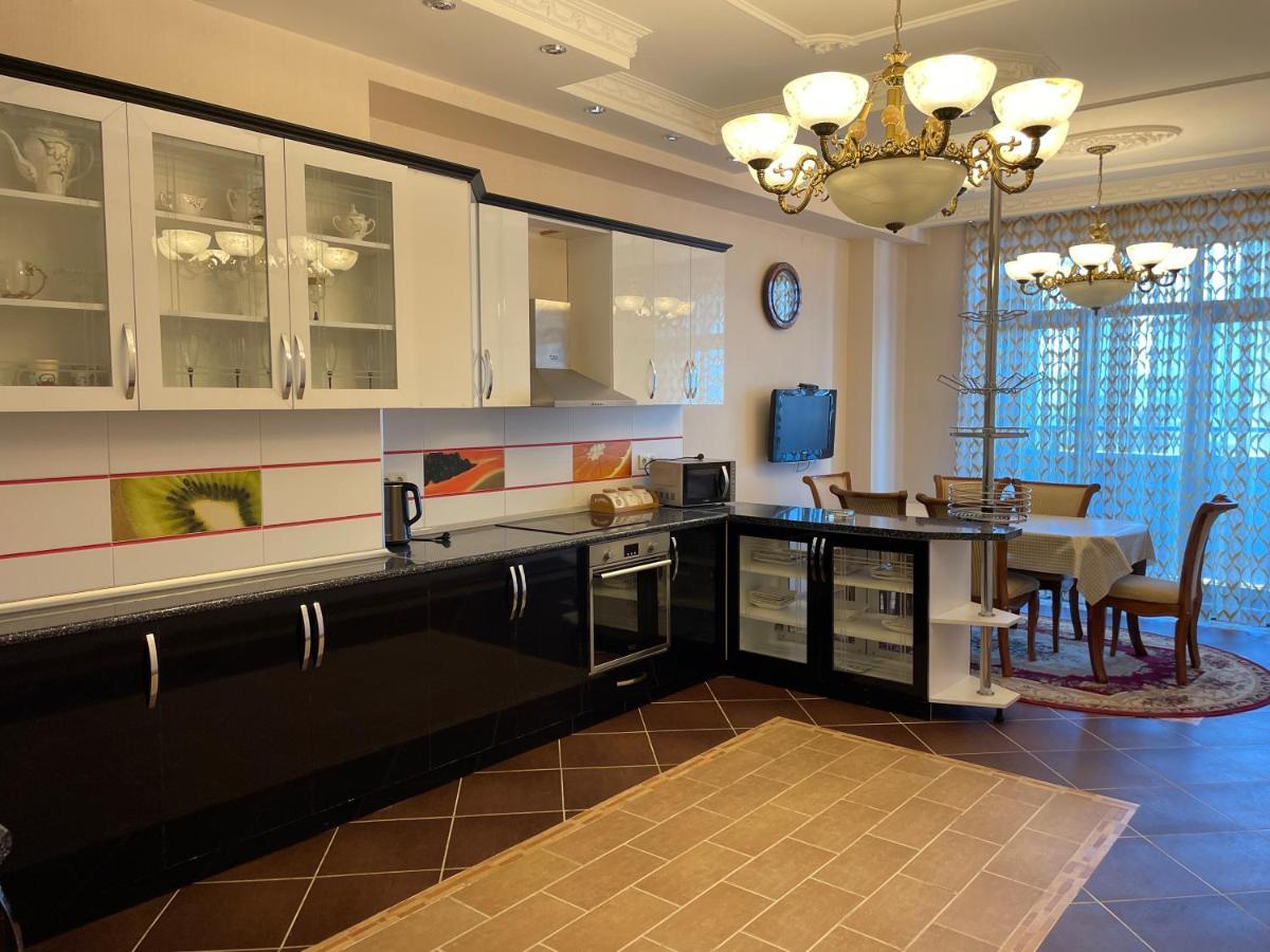 Park Azure Residence Baku Bagian luar foto